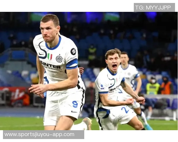 马伦谈与邓弗里斯默契配合称共同训练已久助力球队表现